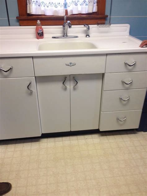 youngstown metal kitchen cabinets